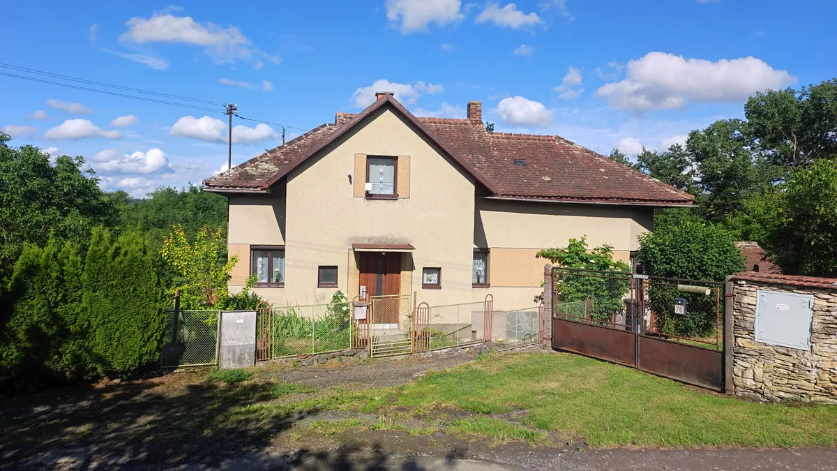 Prodej rodinného domu 150 m², pozemek 3022 m²